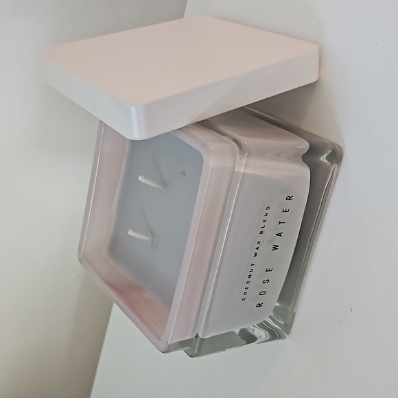 Rose Water Coconut Wax Blend Candle LAB Candles - Picture 3 of 5